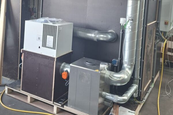 WhatsApp Image 2025-12-11 at 15.56.58 (9) WhatsApp Image 2025-12-11 at 15.56.58 (9)